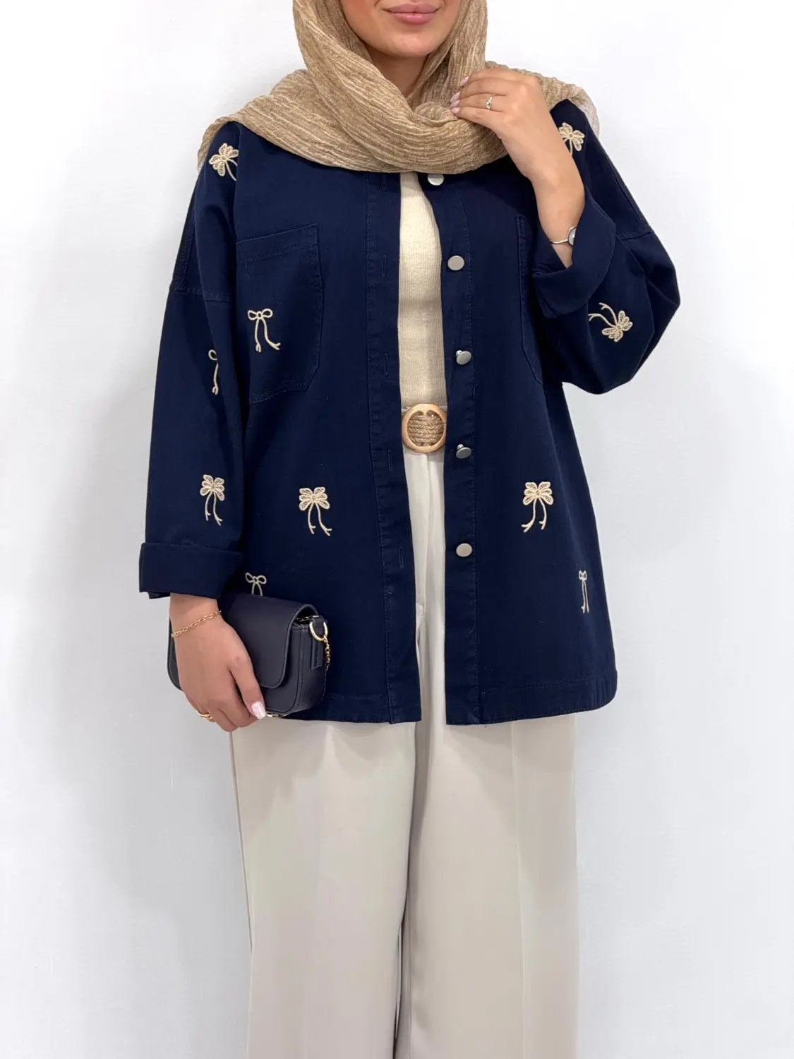 مانتو کتان کاغذی گلدوزی papion 1